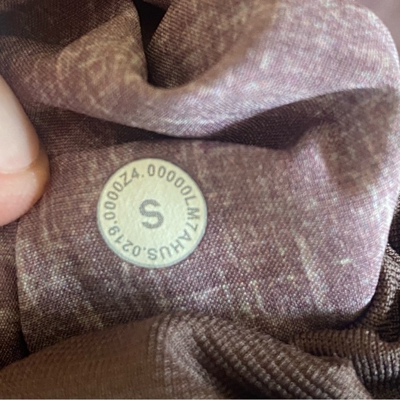 Lululemon Men's Size Small S THE Short 11” Liner Cherry Cola Athletic Pockets - Picture 5 of 7